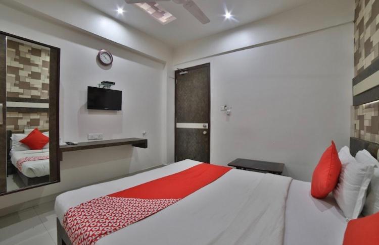Hotel Green Apple Gandhinagar Luaran gambar